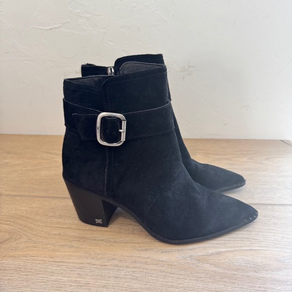 Sam Edelman Leonia Pointed Toe Bootie - Picture 2 of 8